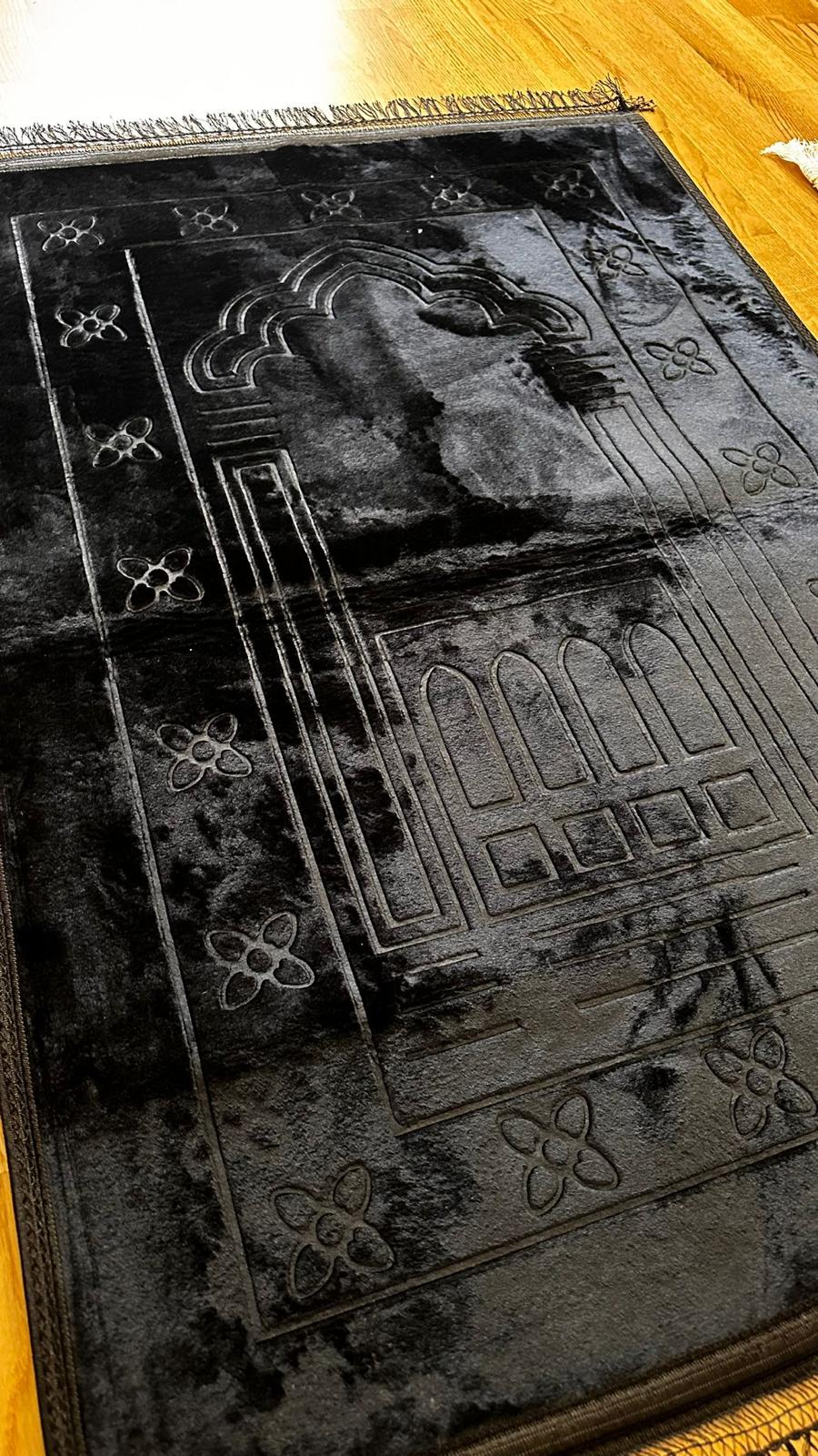 Gebetsteppich – Schwarz (80×120 cm)